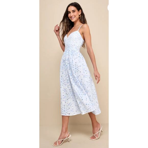 New! Lulu's Wm'S Sunny Poise White Cotton Eyelet Blue on White Midi Dress L# 50 - Picture 3 of 10